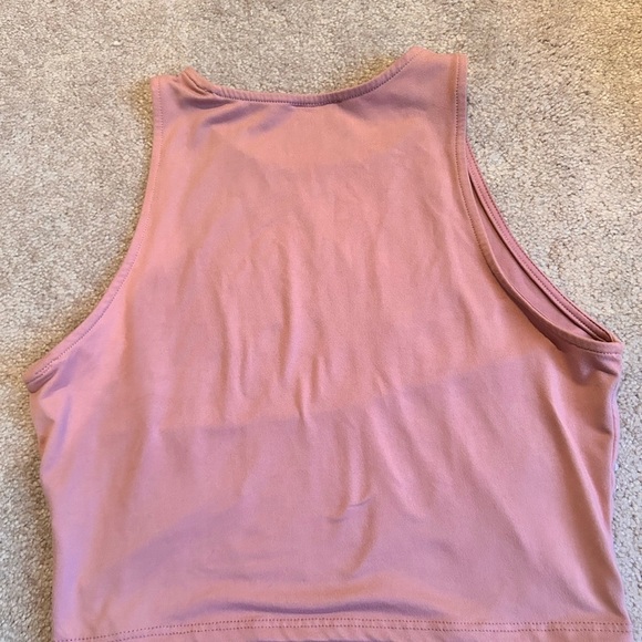 Live in the Moment Dusky Pink Pullover Cropped Tank - Picture 3 of 3